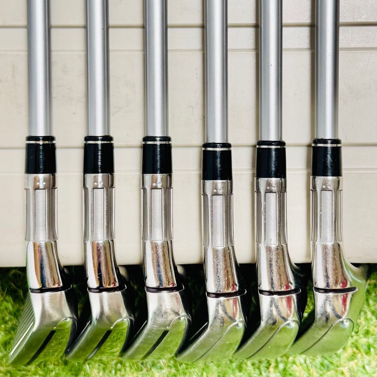 【良品】初心者推奨 テーラーメイド M6 メンズアイアンセット 6本 R 良品】初心者推奨 テーラーメイド M6 メンズアイアンセット 6本