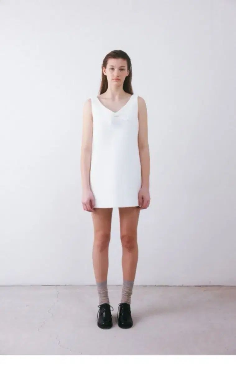 TANNAT tannat ブークレ コサジュー ワンピース 白