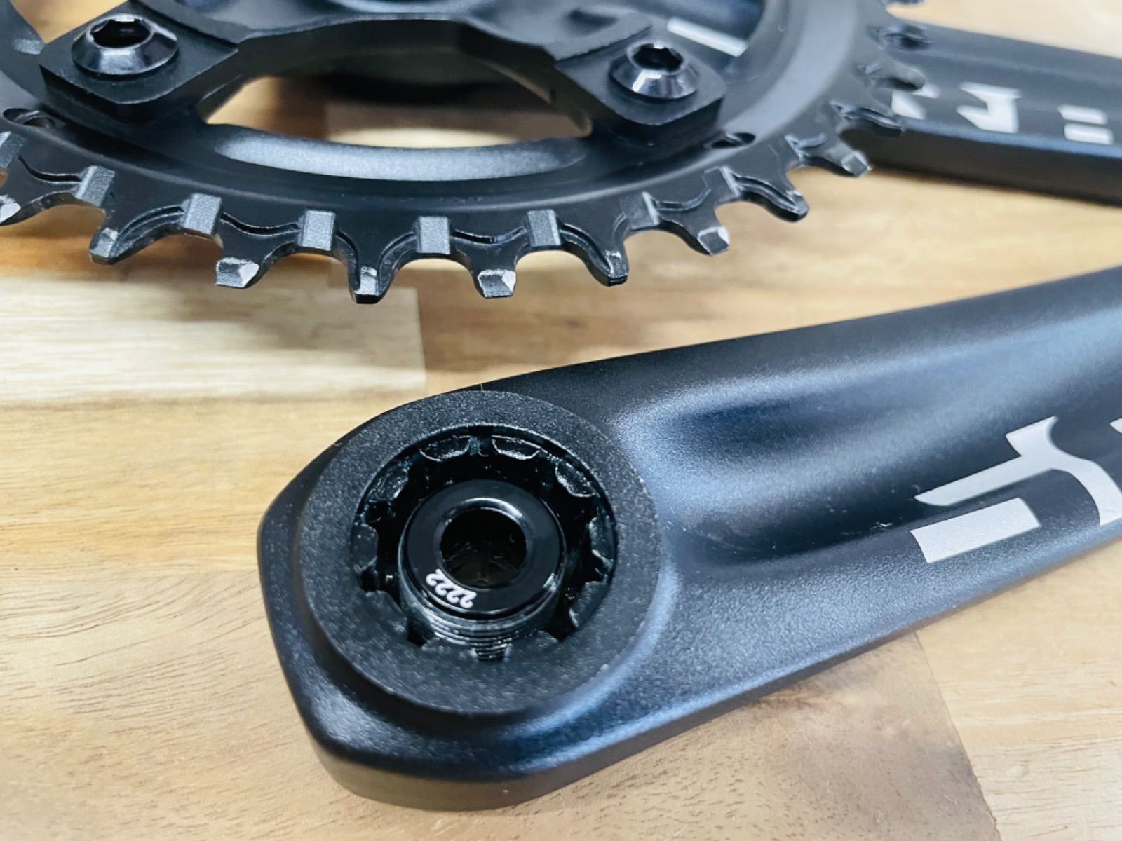 美品】 SRAM APEX1 クランクセット GXP 40T 170mm フロントシングル 