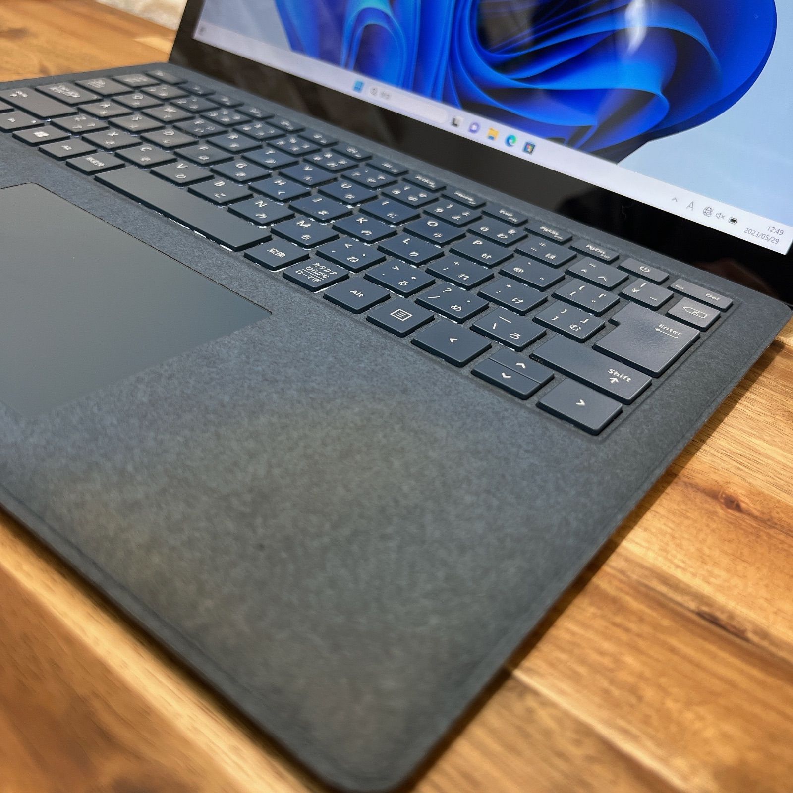 Surface laptop 2 ブルー☘SSD256GB☘Corei5第8世代 - メルカリ