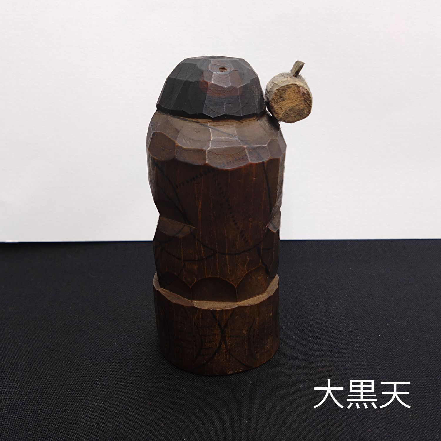 楠木一刀彫恵比寿大黒Ｎｏ．109ガラスケース付き 木彫恵比寿大黒 / Wooden Statues of Ebisu & Daikoku - OKURA