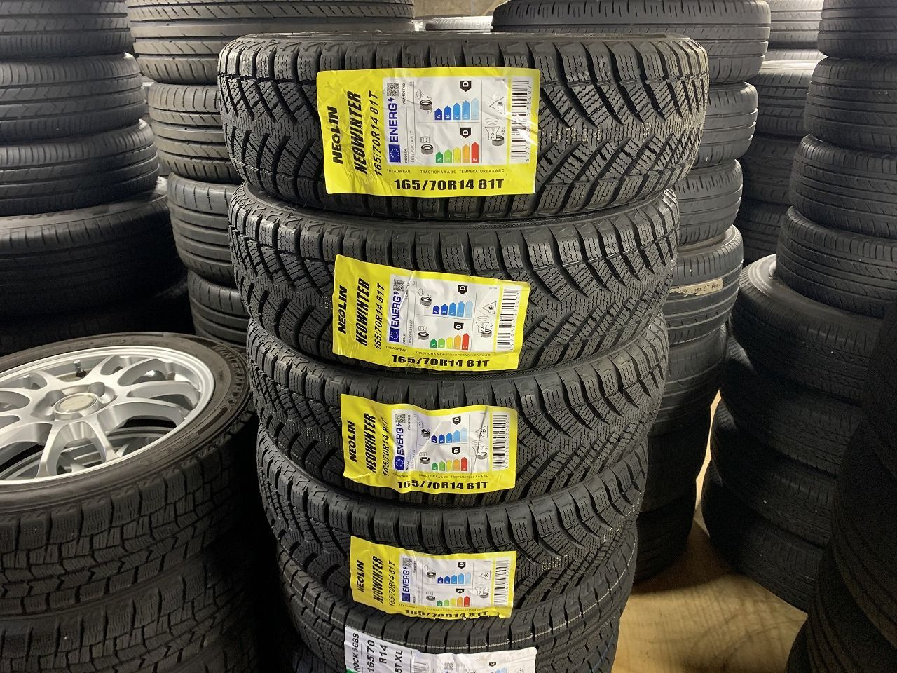 165/70R14 送料込み 4本 ソリオ/パッソ/マーチ 165/70R14 送料込み 4本