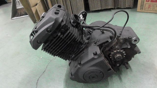 GZ125HS　LC6PCJG3980801xxx　の　エンジン :#1741069151
