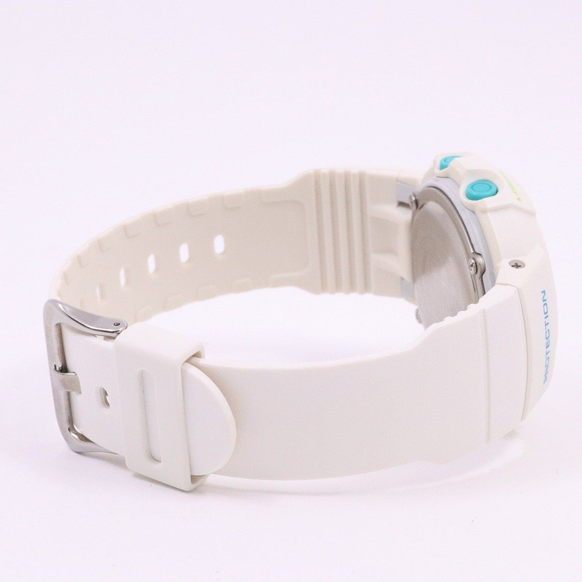 カシオ G-SHOCK ソーラー電波 アナデジ メンズ 腕時計 ホワイト AWG