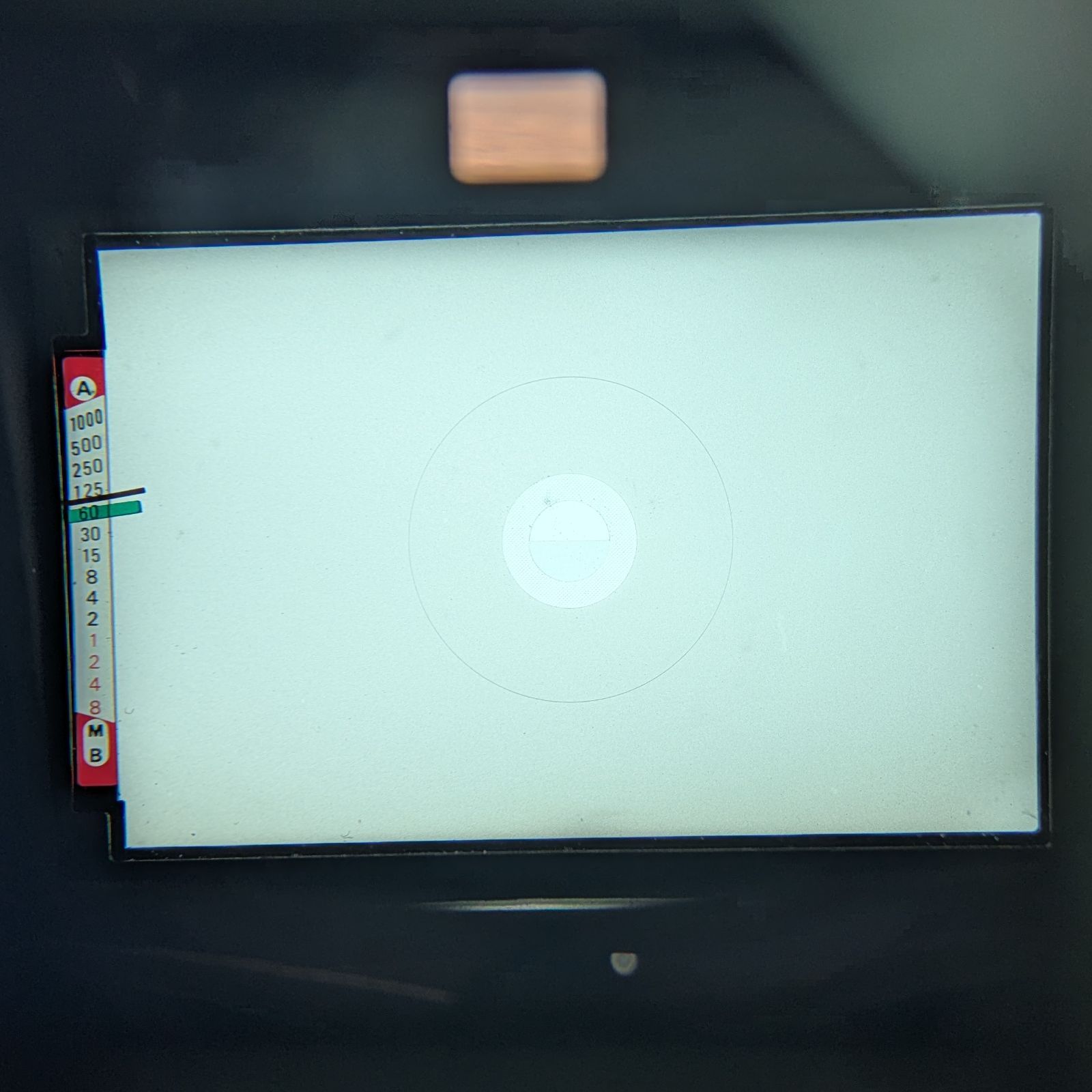 ブラック フィルムカメラ