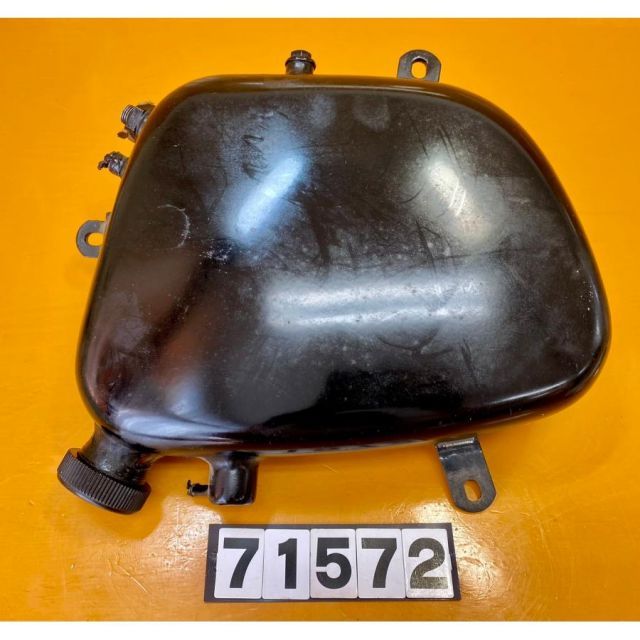 バイクパーツ 車種不明 中古品現状出品