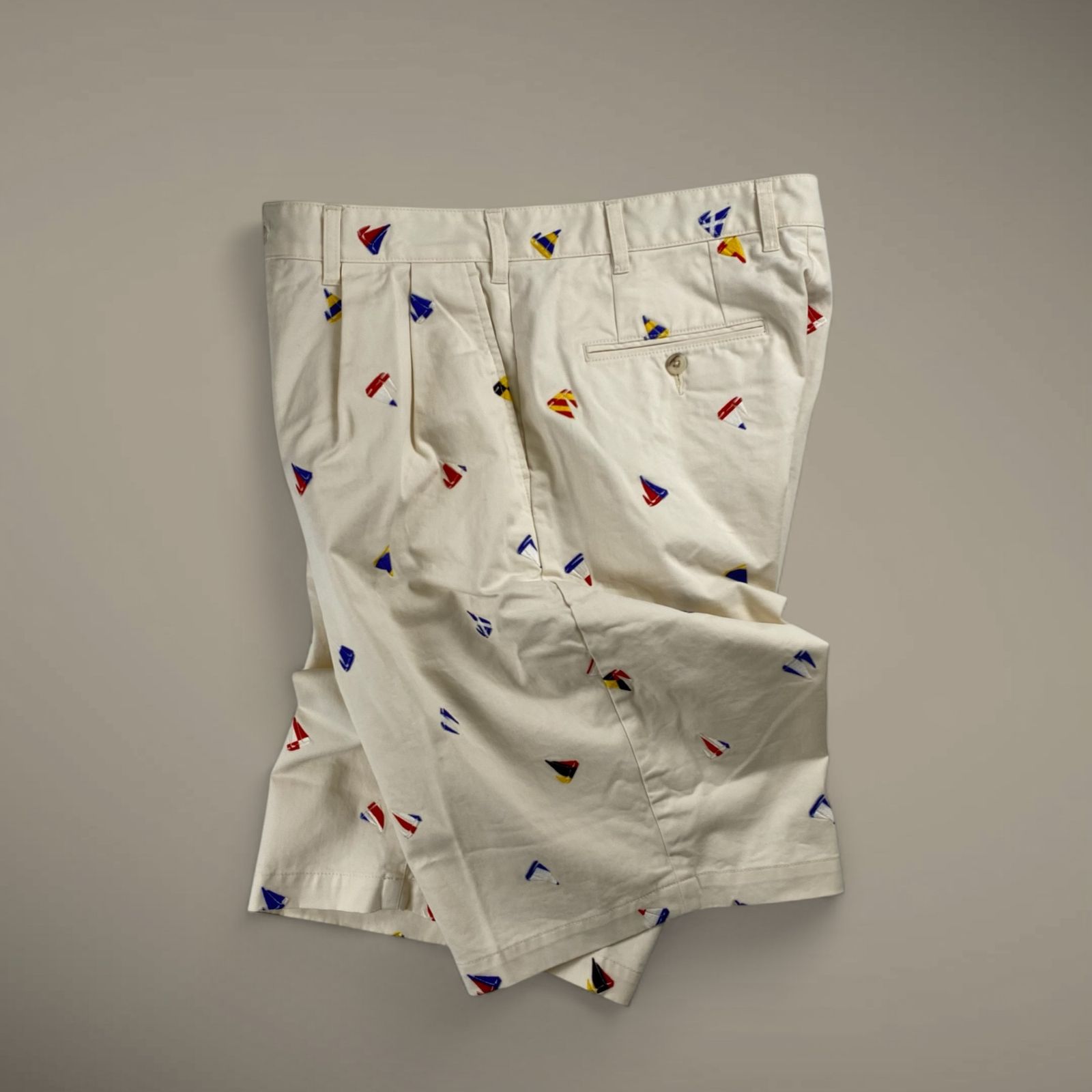 未使用】 BEAMS PLUS ビームスプラス / 2 Pleats Shorts Embroidery On 