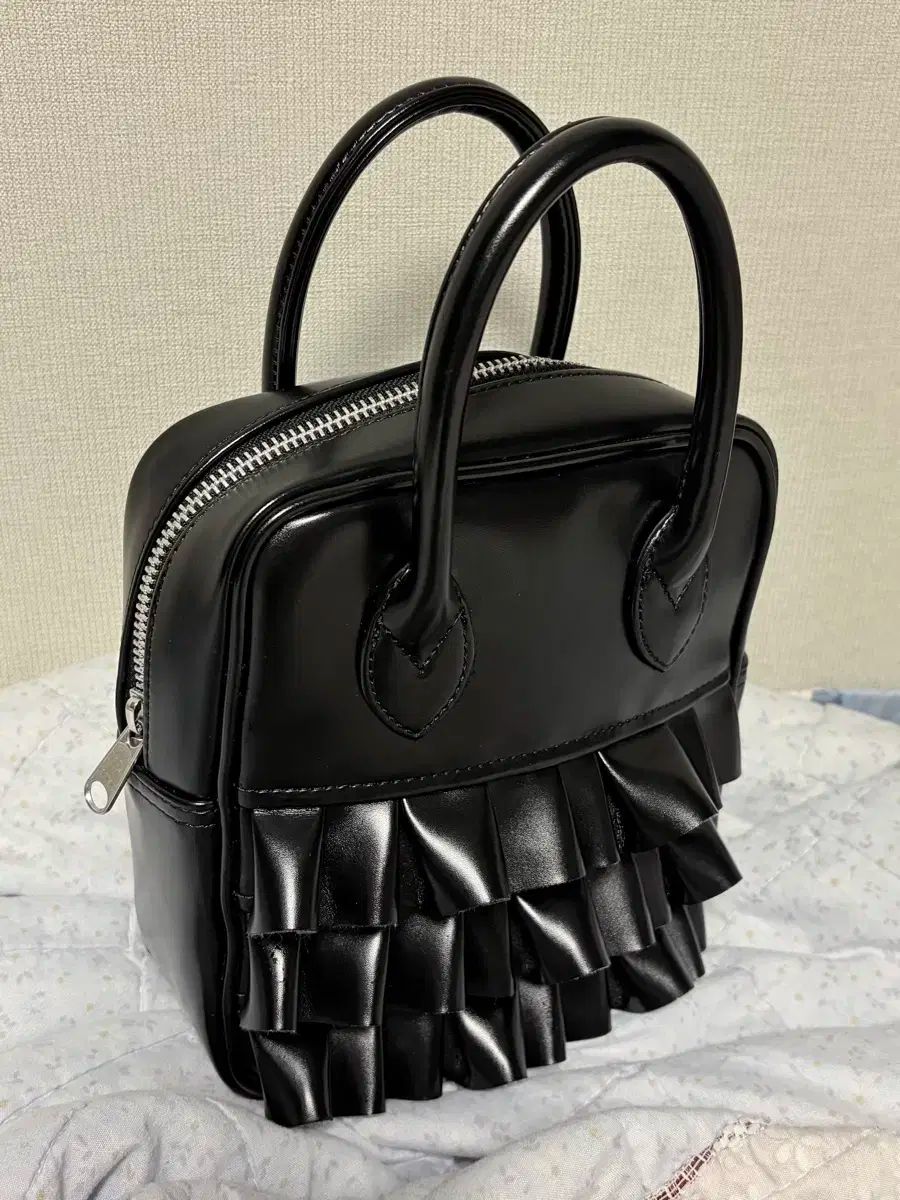 コム デ ギャルソン ガール フリルバッグ