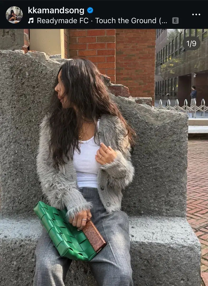 ブルーハッフルーフラッフィーカーディガン グレー