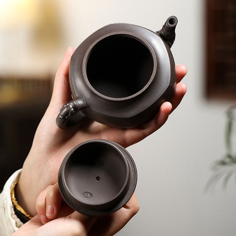 茶道具 中国宣興 紫砂 紫泥の急須、カップ、受け皿3点セット