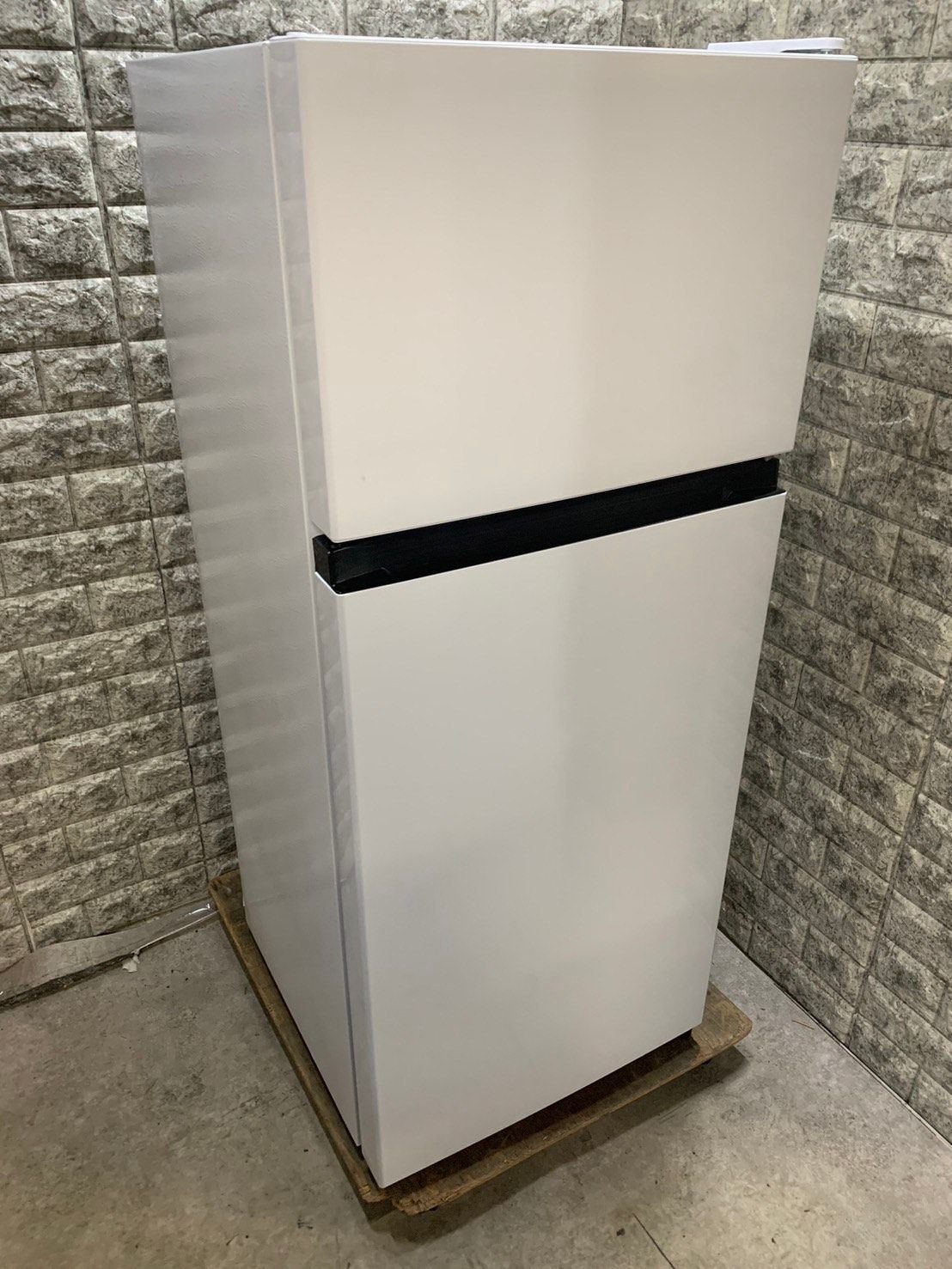 美品 高年式】大阪送料無料☆3か月保障付き☆冷蔵庫☆2024年  