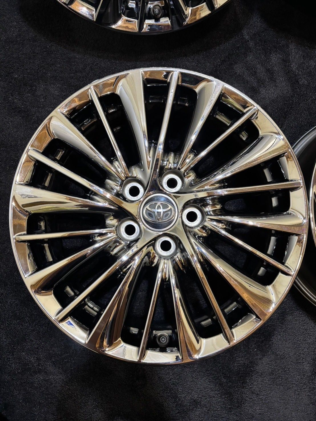 トヨタ 17インチ ホイール シルバー アルファード30系 4本セット TOYOTA トヨタ アルファード ヴェルファイア 30/35W 後期