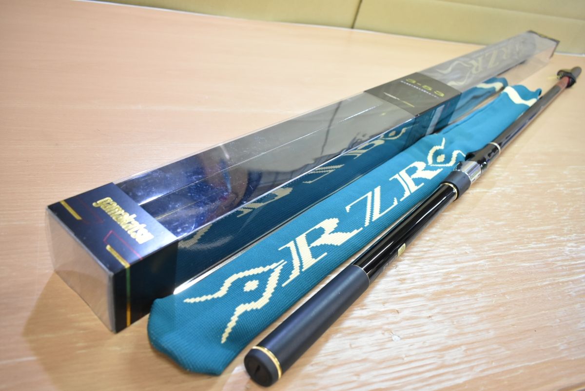 がまかつ がま磯 RZR 3-53 Gamakatsu 3号 磯竿 磯 波止 フカセ グレ メジナ マダイ 青物