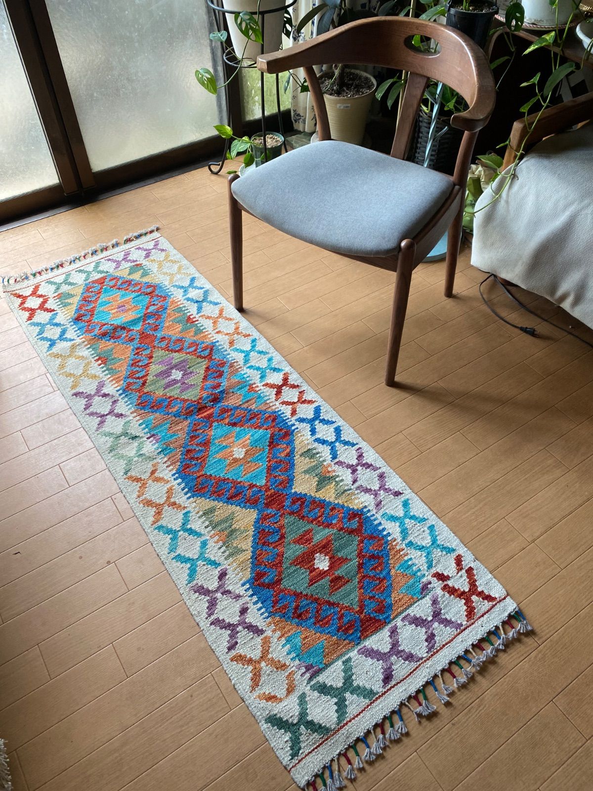 とても素敵な総草木染アフガニスタンキリム