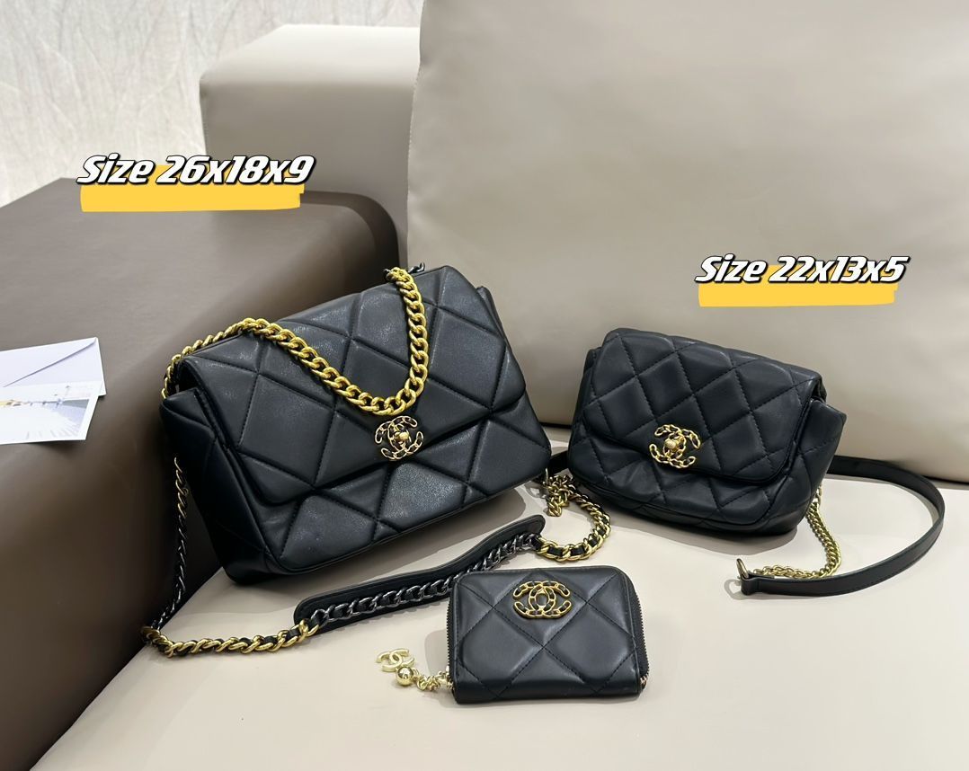 【コンパクト♡】上品でフェミニンに♪CHANELハンドバッグ CHANEL - シャネル ココハンドルXXS 2wayチェーンハンドバッグ