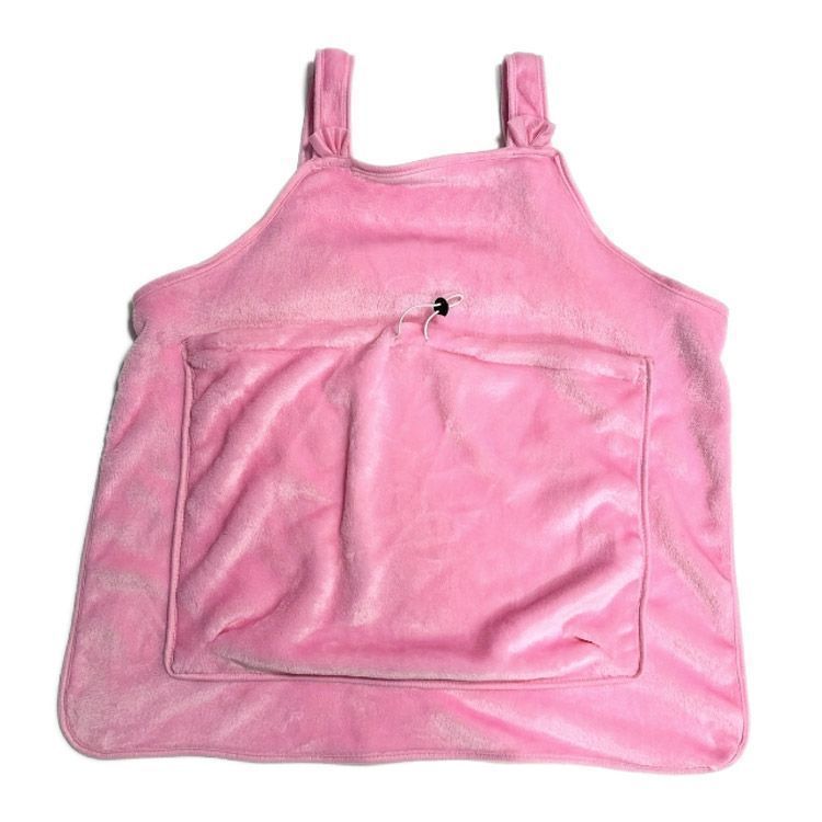 最高の品質、最低の価格！ 猫寝袋 ペット 抱っこ用エプロン 前掛け ポケット 猫 ニャンコ 小型犬 キャリア 足出し 抱っこ紐 室内用 カンガルー式ポケット ペットスリング 毛粘着防止 暖かい ふわふわ 猫犬兼用 ブランケット pop2735