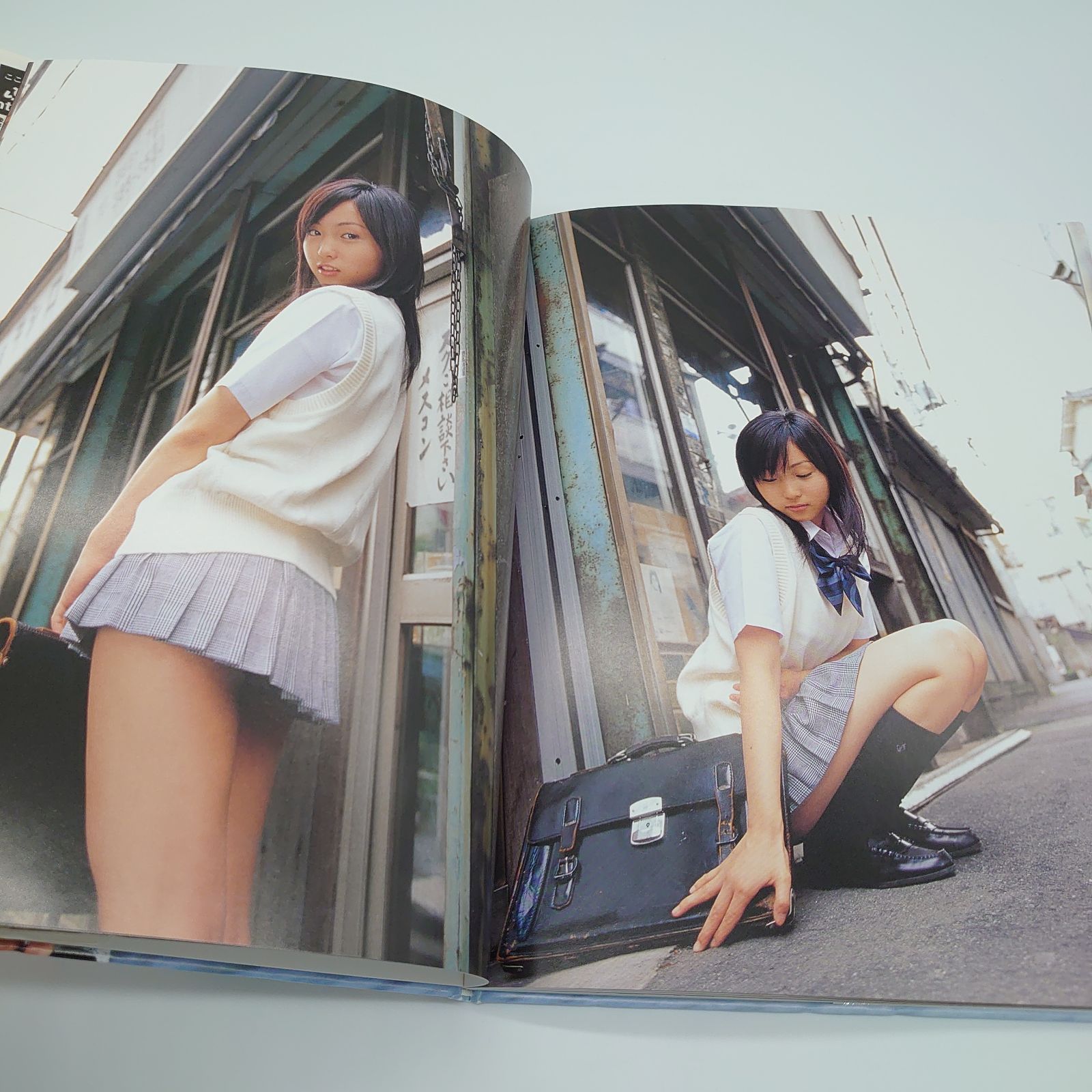 キミノホホエミ : 吉木りさ写真集 初版 キミノホホエミ　吉木りさ　写真集　初版