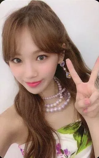 Kim Chaewon - BLOOM*IZ Album PC photocard photocard
