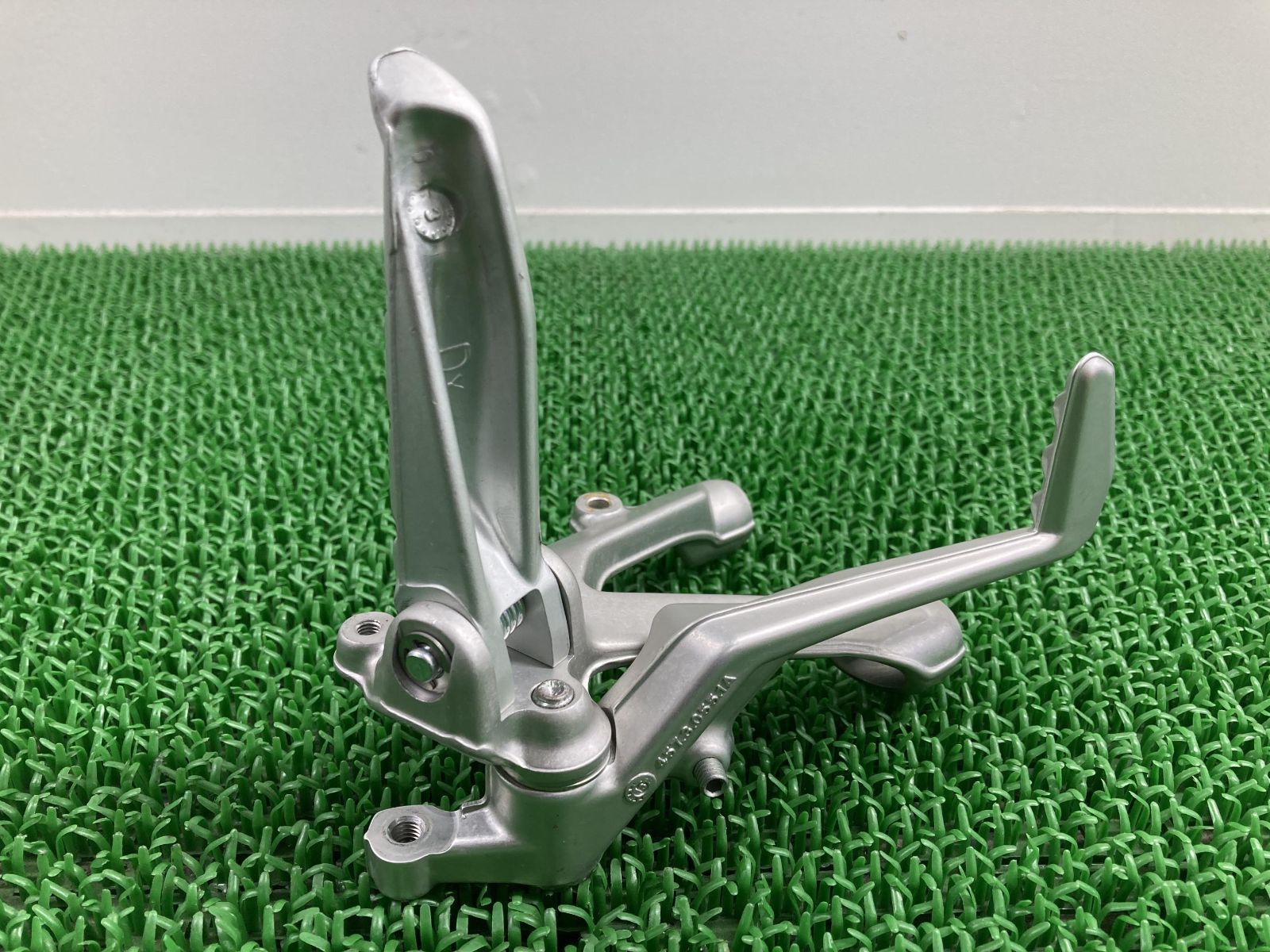 かりぶセット 1199パニガーレ ステップ 右 824.3.187.1A ドゥカティ 純正 中古