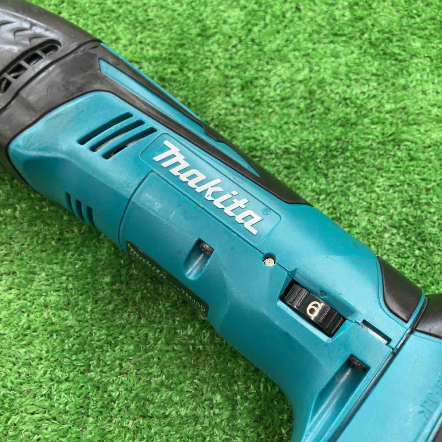 中古品】 マキタ/makita 14.4vコードレスマルチツール・TM40DZ 中古品】 マキタ/makita 14.4vコードレスマルチツール・TM40DZ