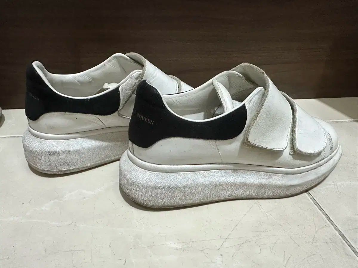 アレクサンダー alexander mcqueen アレキサンダーマックイーン 35 サイズ