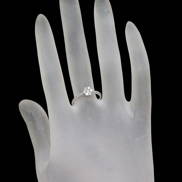 ポンテヴェキオ K18WG ダイヤモンド リング 0.32ct フラワー - メルカリ