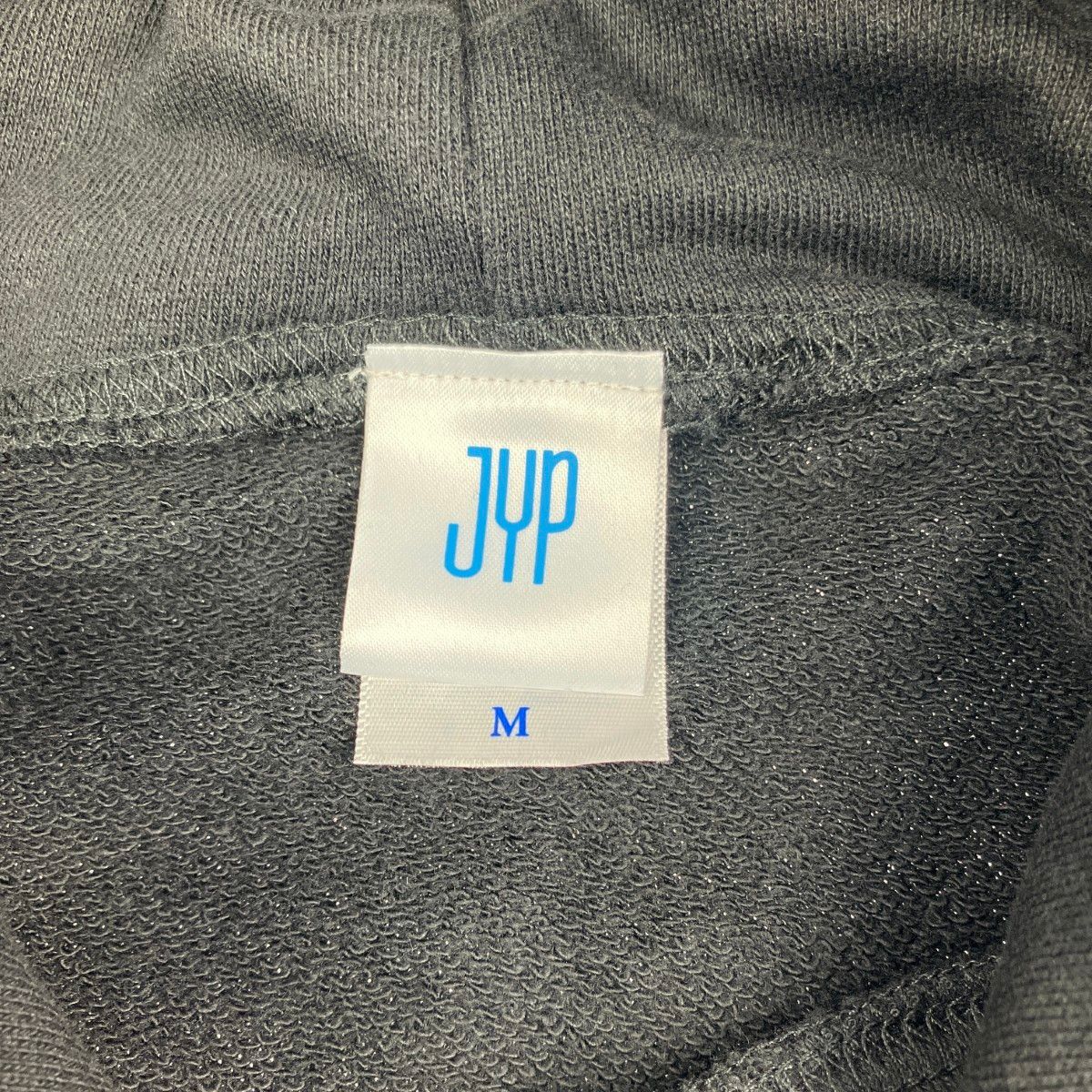 ▽▽ JYP NiziU フーディ パーカー メッセージカード付 Mサイズ