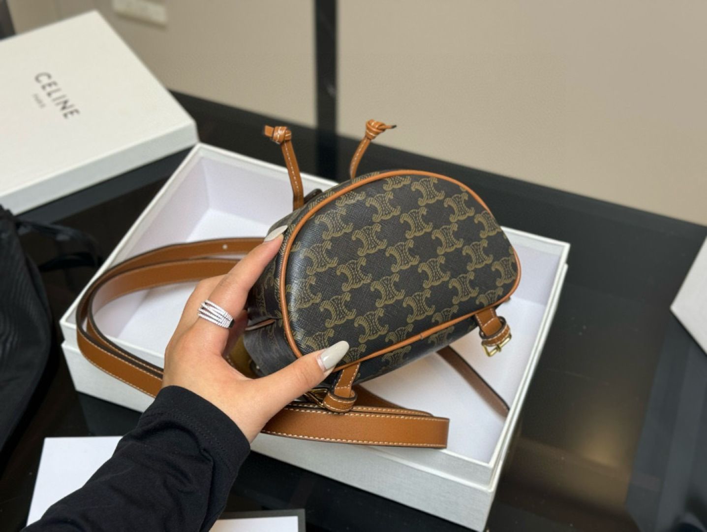 Celine] ミニバックパック - 専用ボックス付き | セリーヌ