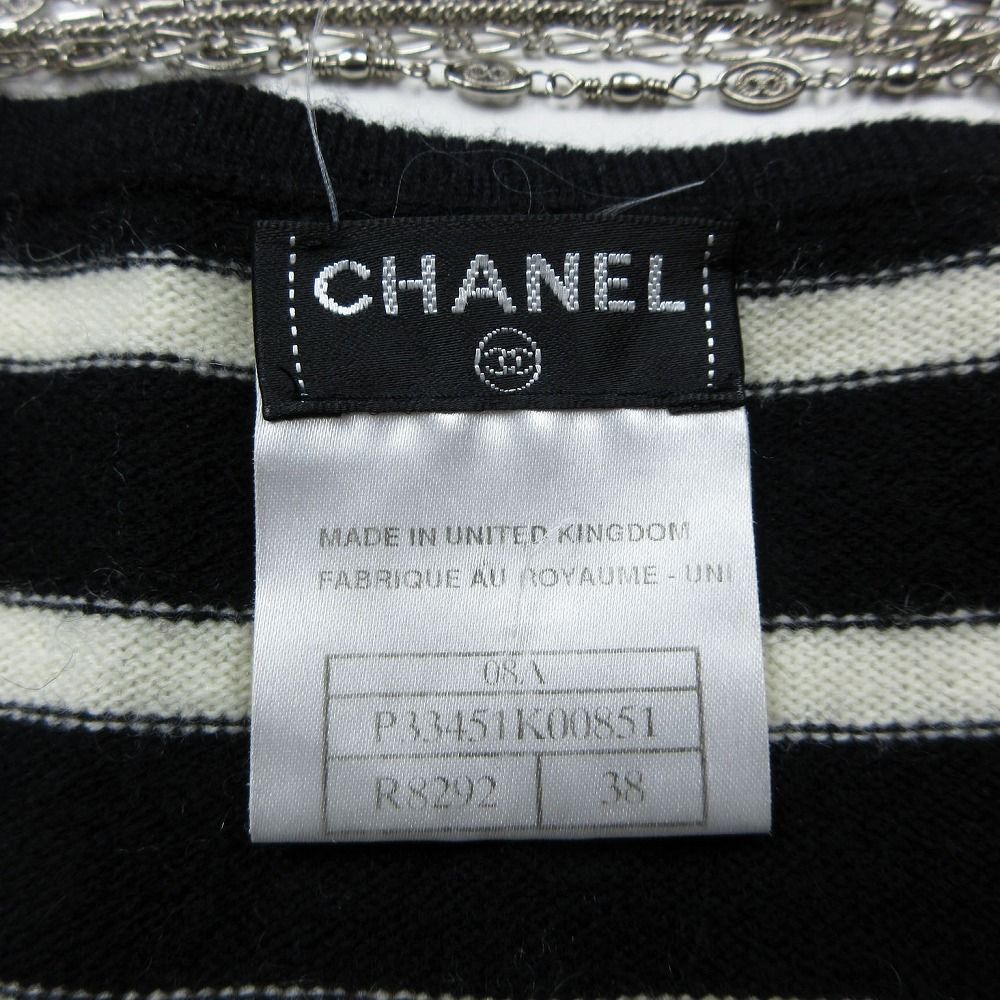 CHANEL - 【 超希少 】 シャネル　カシミア　セーター　カメリア　ビジュー　チェーン　３８ CHANEL - 【 超希少 】 シャネル カシミア セーター カメリア