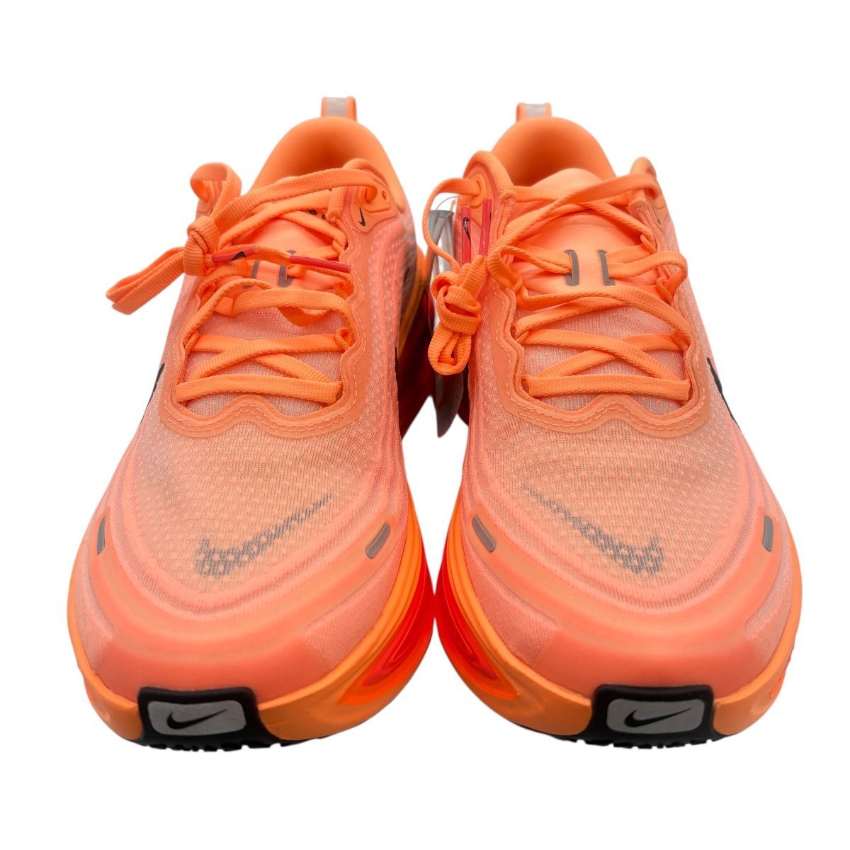 プラス ランニングシューズ