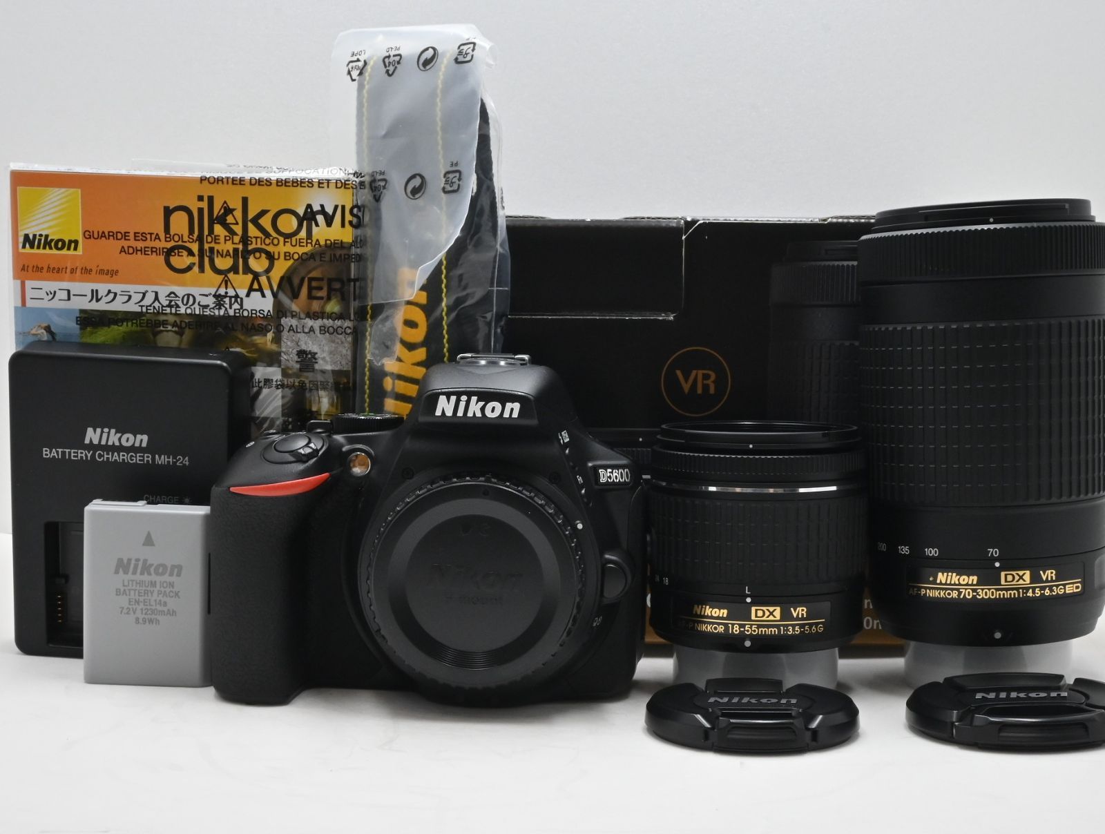 Nikon - ■シャッター数2503枚！新品同様■Nikon D5600デジタル一眼レフカメラ ニコン シャッター数2503枚 Nikon D5600 ボディ ブラック