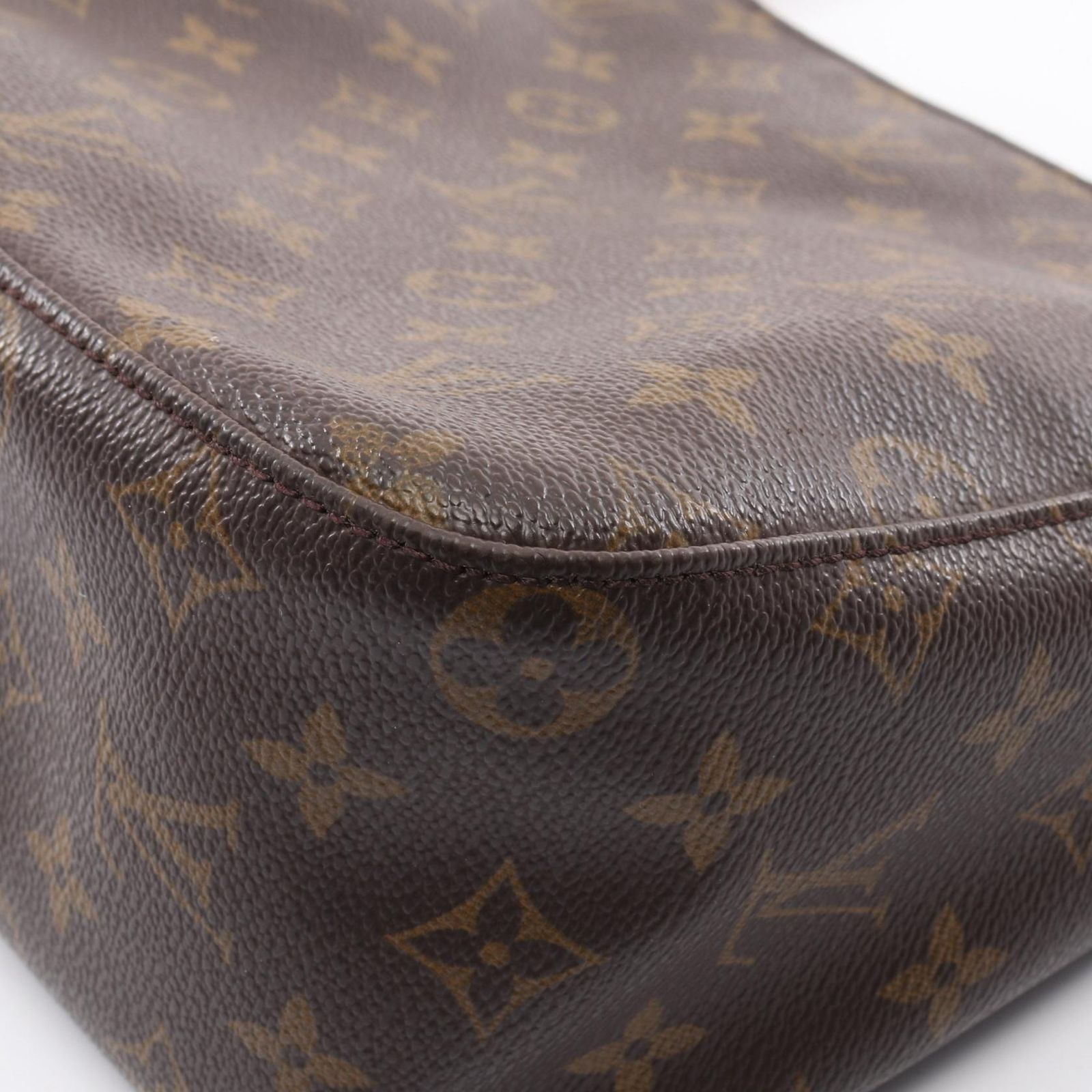 VUITTON
