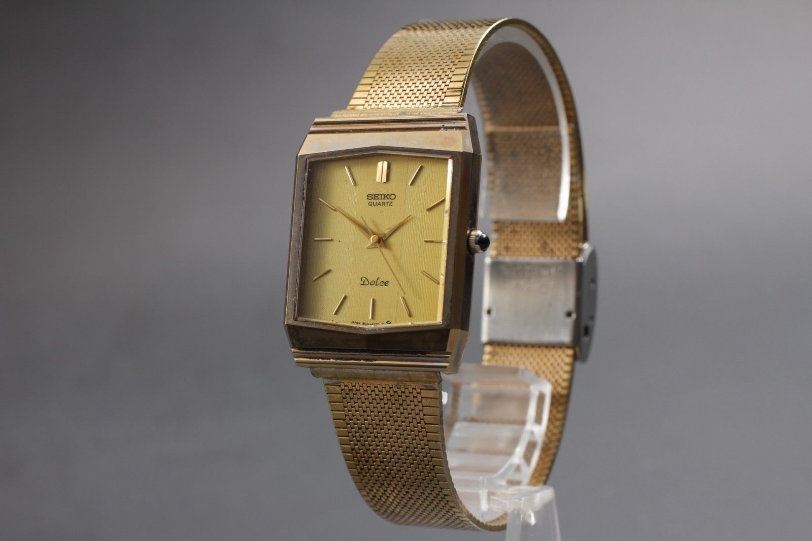 セイコー 1984年製 SEIKO ドルチェ Dolce 9521-5170 メンズ 腕時計 ゴールド文字盤 クオーツ 日本製 ステンレススチール ヴィンテージ