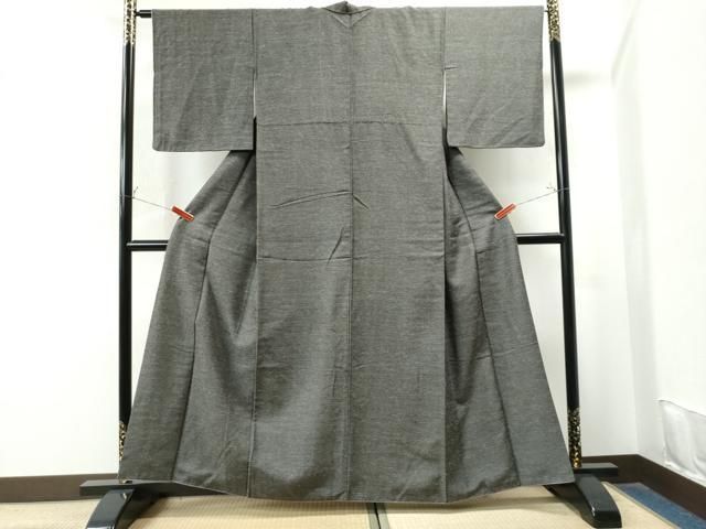 平和屋着物●上質なお召　100亀甲　正絹　逸品　CAAS7409yc 平和屋着物○上質なお召 100亀甲 正絹 逸品 CAAS7409yc - メルカリ