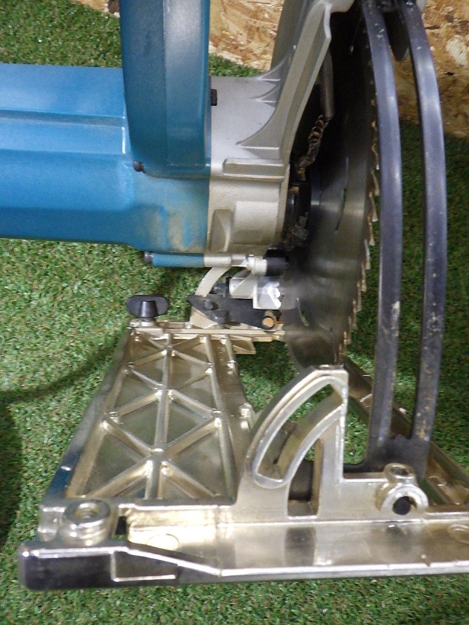 電気マルノコ アルミベース