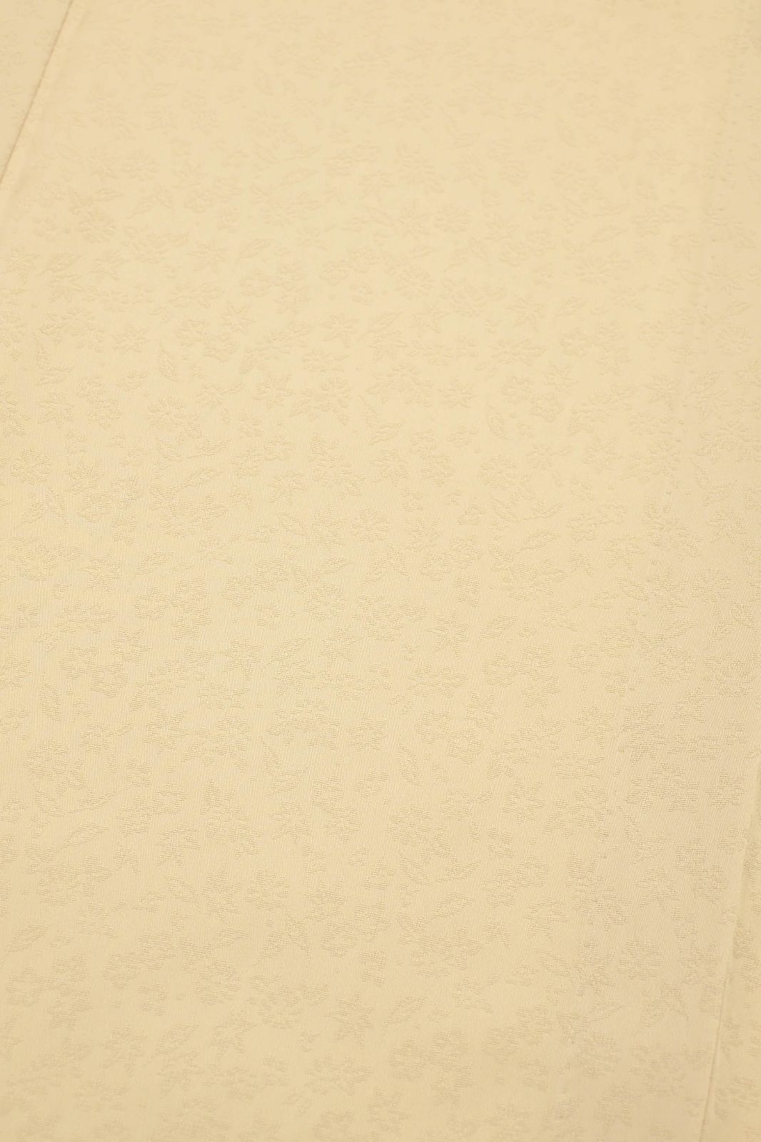 東レシルック｜単衣仕立て｜色無地｜居敷当付き｜花の吹き寄せ クリーム色｜身丈160