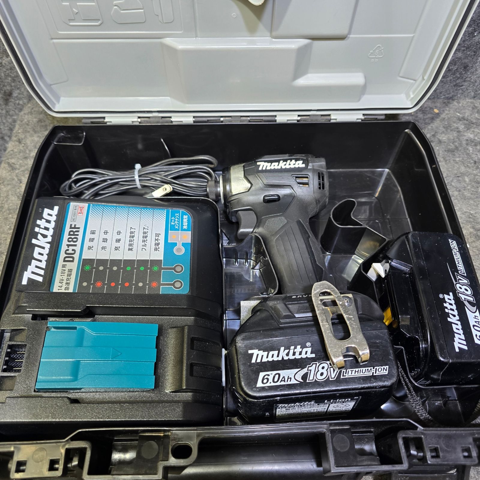 品 マキタ makita コードレスインパクトドライバー TD173DRGXB 桶川店