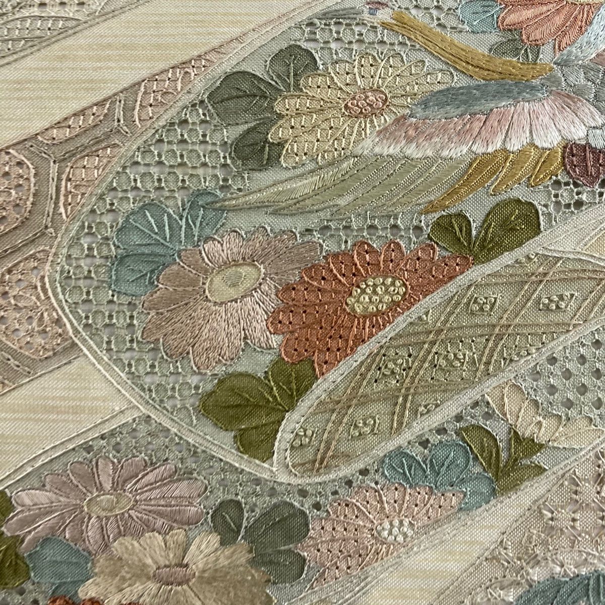 袋帯 秀品 鶴 菊 刺繍 灰緑 お太鼓柄 正絹 【中古】 - メルカリ