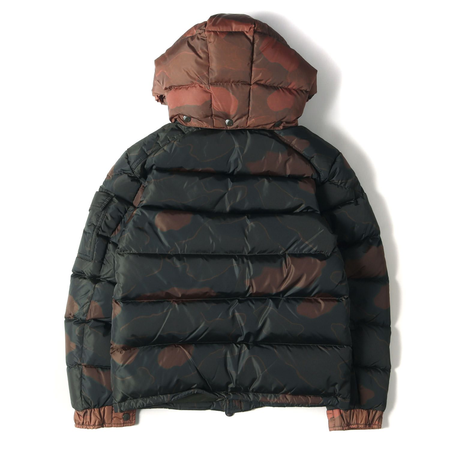 美品 MONCLER モンクレール ダウン ジャケット サイズ:0 迷彩柄 フード 