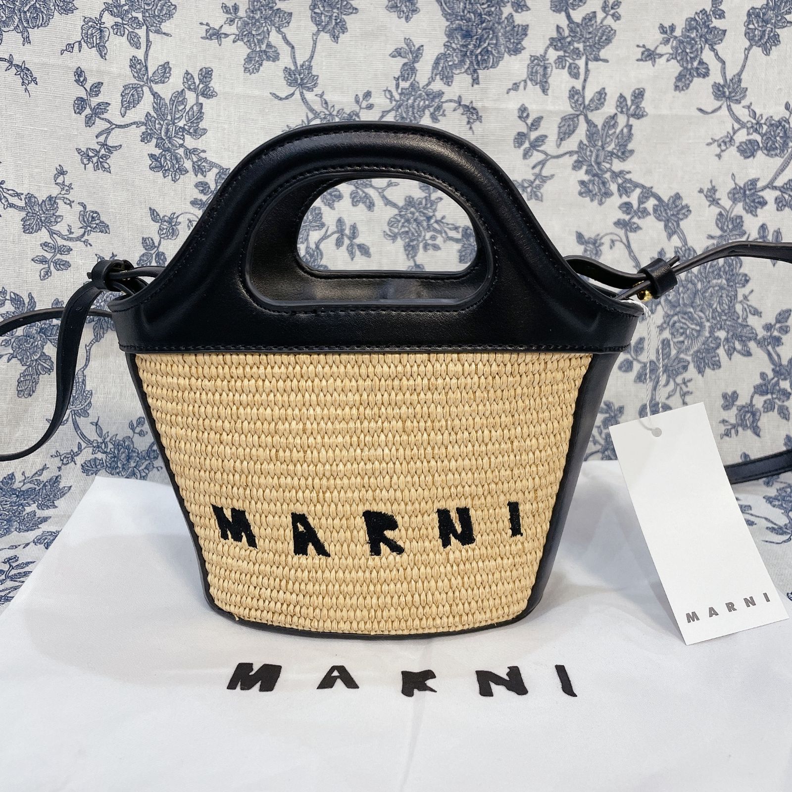 新品未使用 MARNI TROPICALIA BAG カゴバック ハンドバッグ ブラック  匿名で即日発送