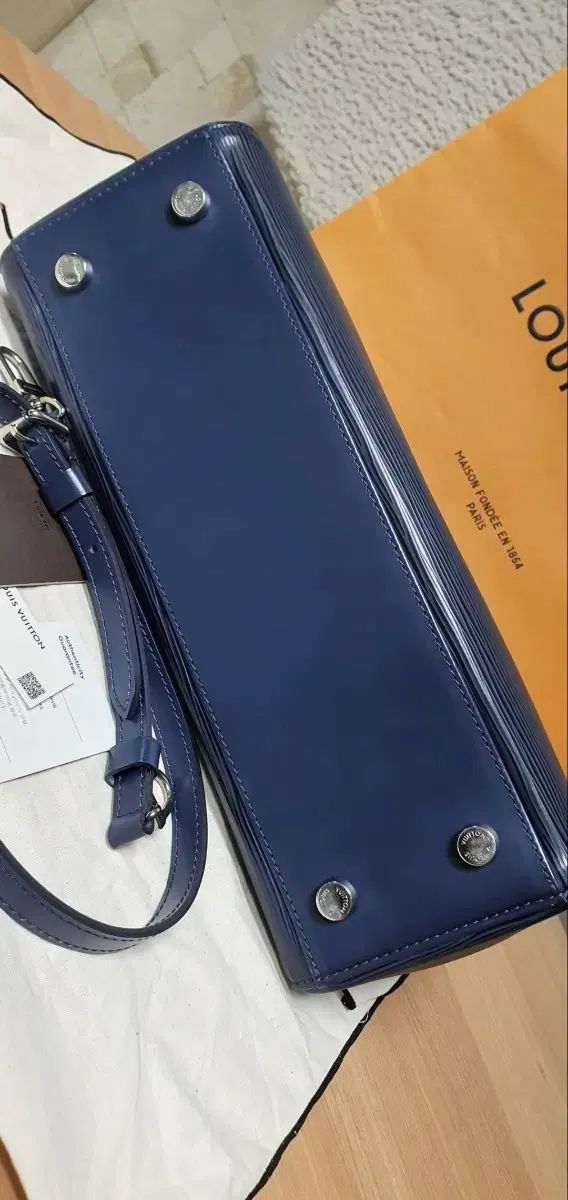 mm クロスバック