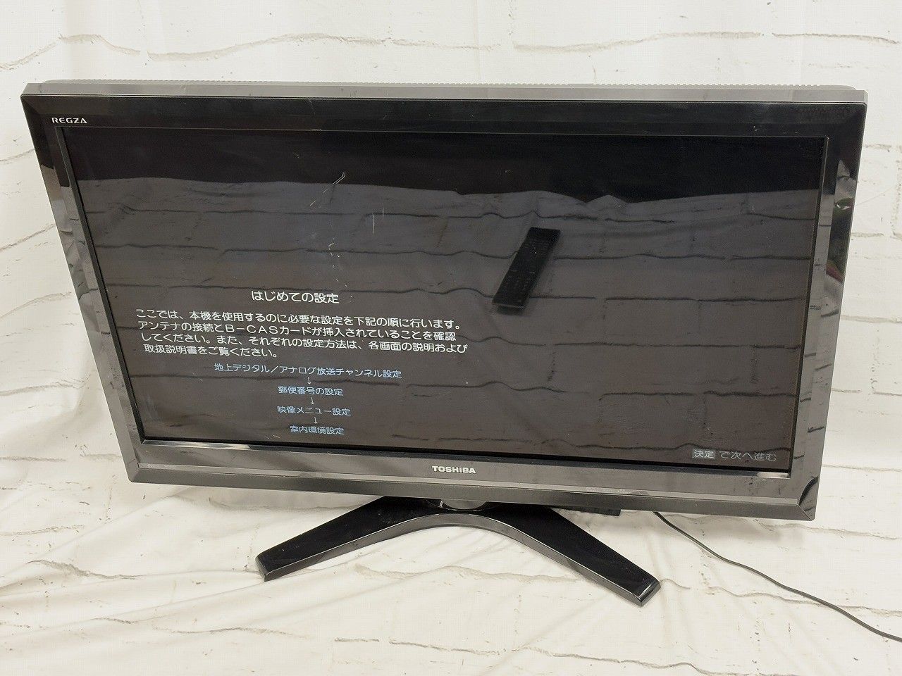 TOSHIBA 東芝 37型 フルハイビジョン液晶テレビ REGZA 37 R 1