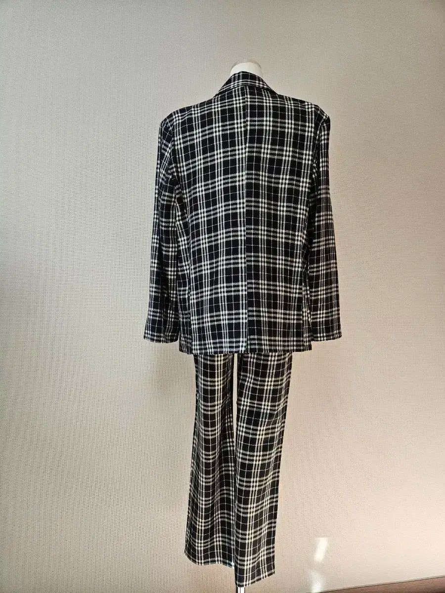 レディース スーツ