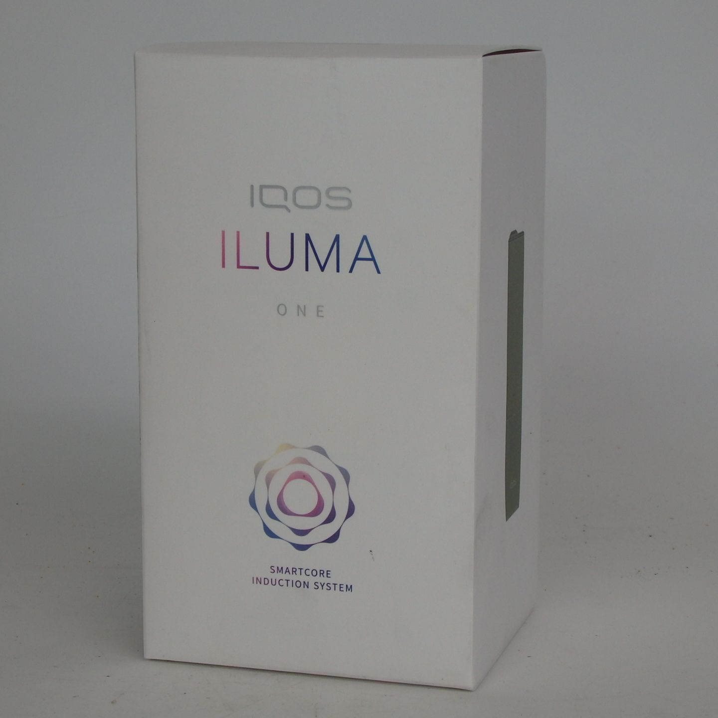 ほぼ新品 iQOS ILUMA アイコス イルマワン 本体モスグリーン充電器付き メルカリShops