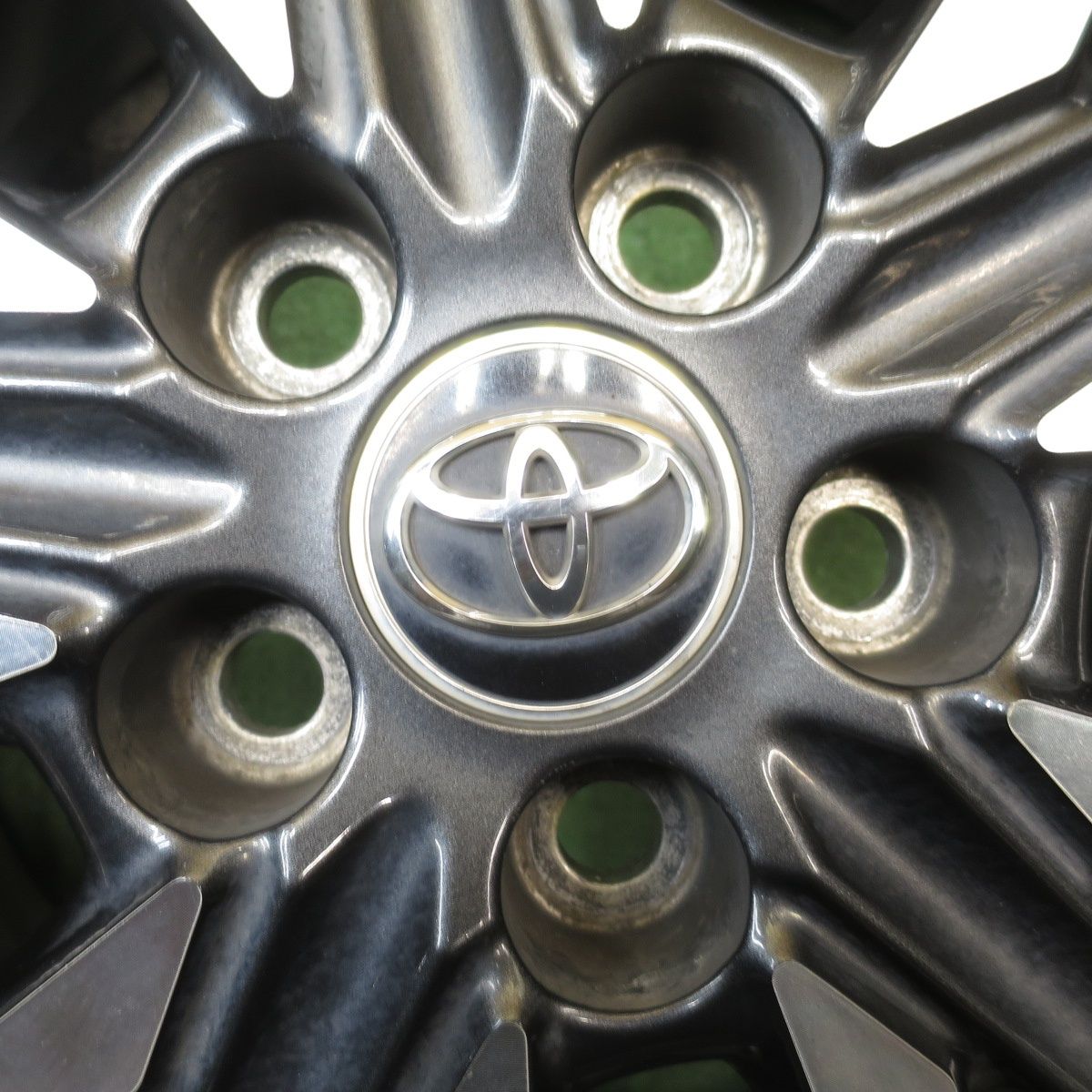 トヨタ純正 80系 ノア VOXY バリ山 BSスタッドレス 205/60R16 トヨタ