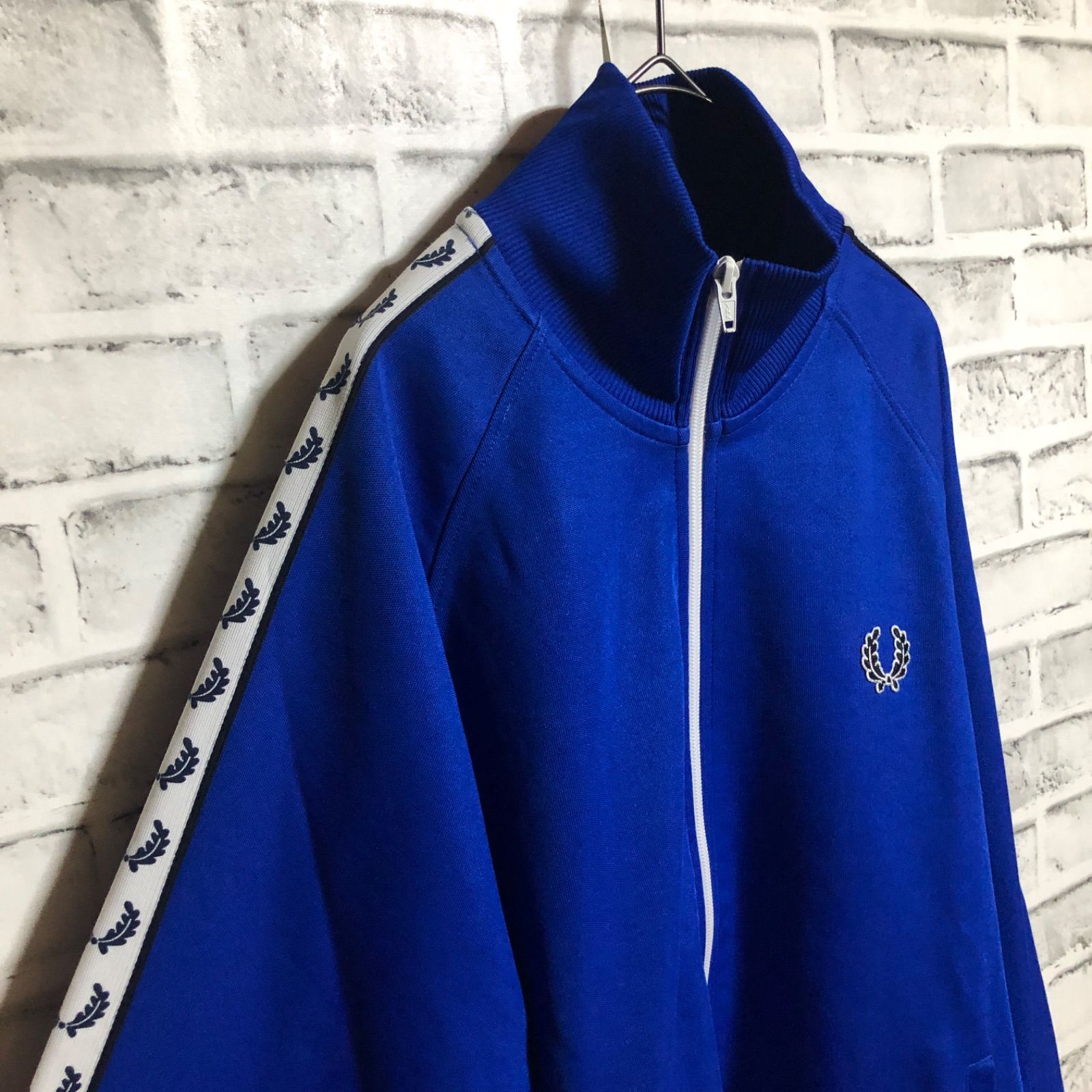 美品⭐️Fred Perry トラックジャケット/ジャージ M 刺繍/テープ