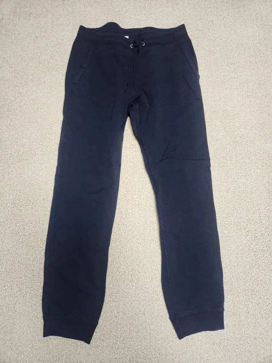 ユニクロネイビーブルースウェットシャツ 34 サイズ