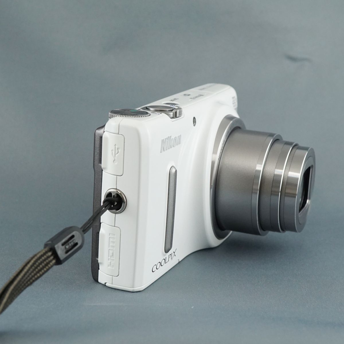 Nikon - Nikon COOLPIX S9600 デジタルカメラ USED美品 本体+バッテリー 光学22倍ズーム 1605万画素 Wi-Fi ホワイト 中古 完動品 CP7375 Nikon COOLPIX S9600 デジタルカメラ USED美品 本体+バッテリー