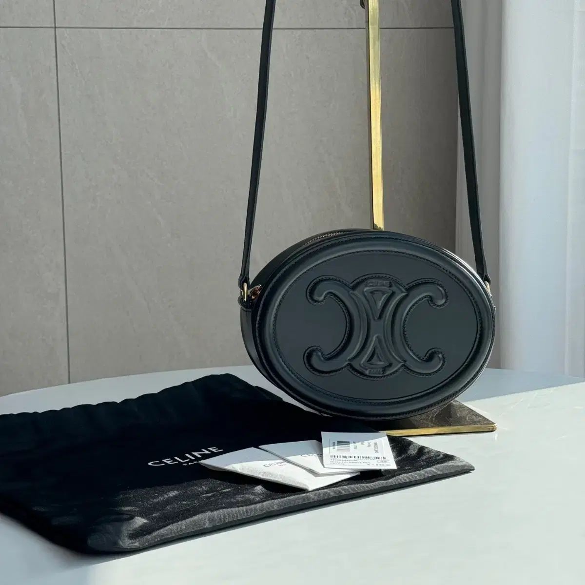 Celine セリーヌ オーヴァル バッグ large ブラック