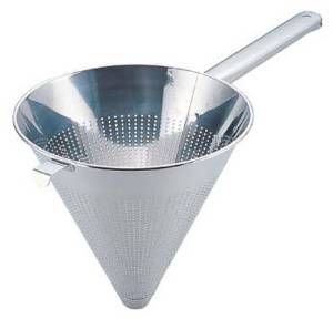 3営業日で発送 TKG テイケイジイ 遠藤商事 エコクリーン１８－８パンチングスープ漉し１８ｃｍ ＵＫ BEK0301